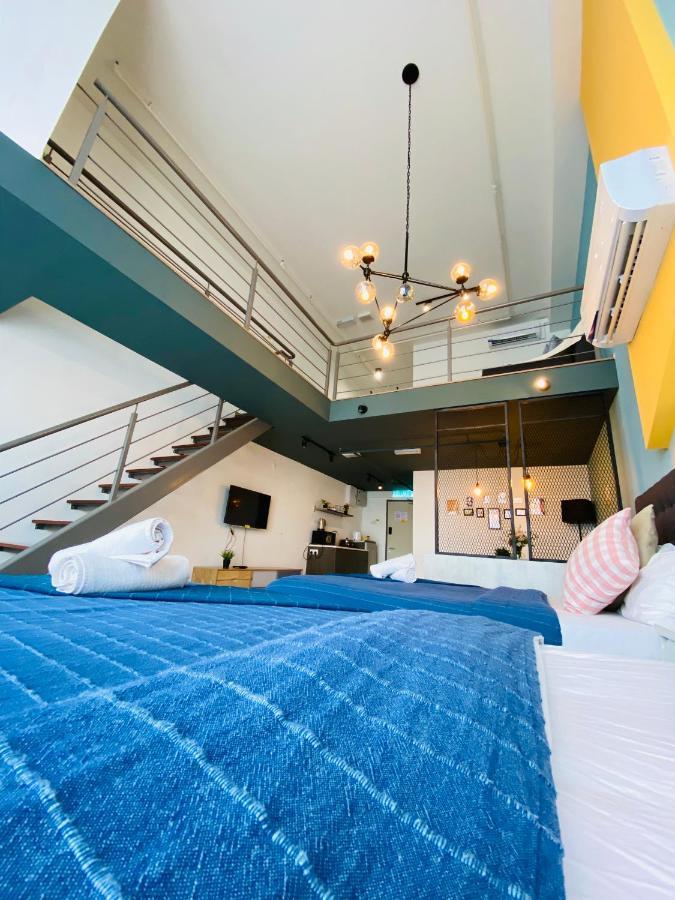 Chrisenbel Suites - Pinnacle Pj Петалинг-Джая Экстерьер фото